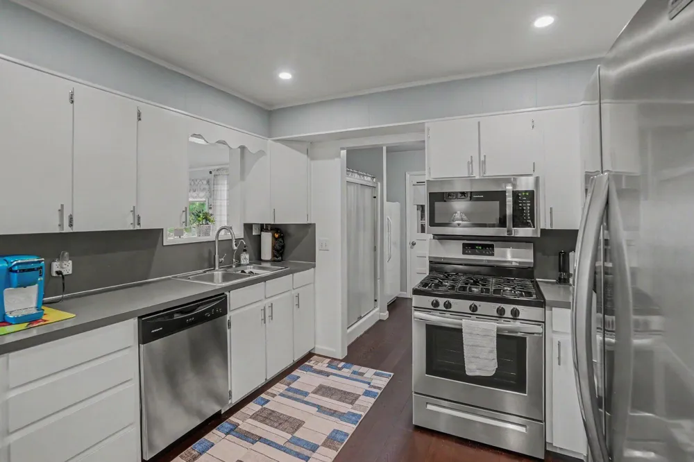 169 Park Place Barryton, MI 49305