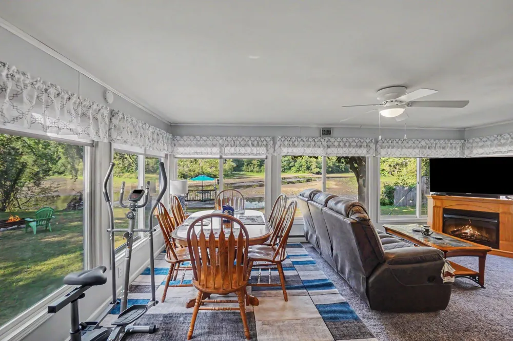 169 Park Place Barryton, MI 49305
