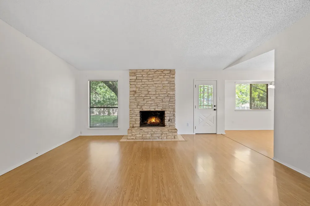 1030 Wisteria Trail Austin, TX 78753
