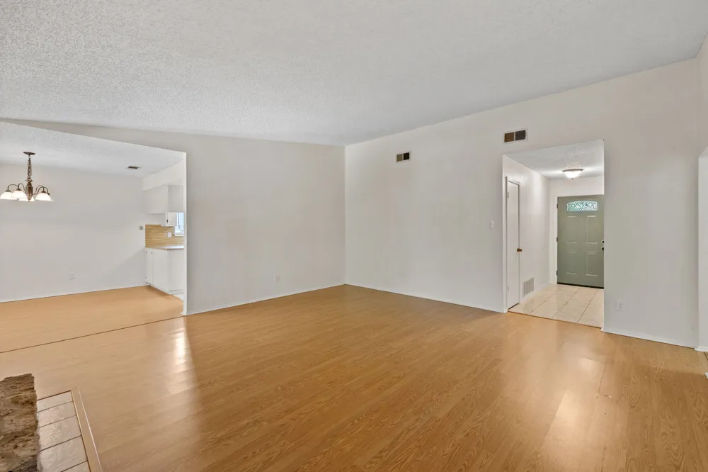 1030 Wisteria Trail Austin, TX 78753