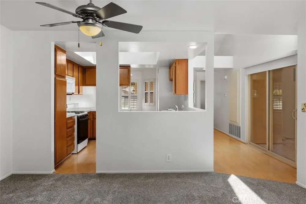 1760 Del Prado Pomona, CA 91768