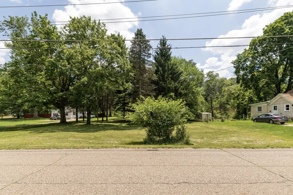 626 E Berrien Street Paw Paw, MI 49079