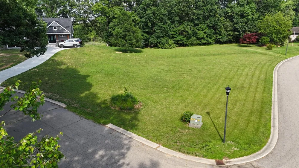 Scenic Hills Drive Jackson, MI 49201