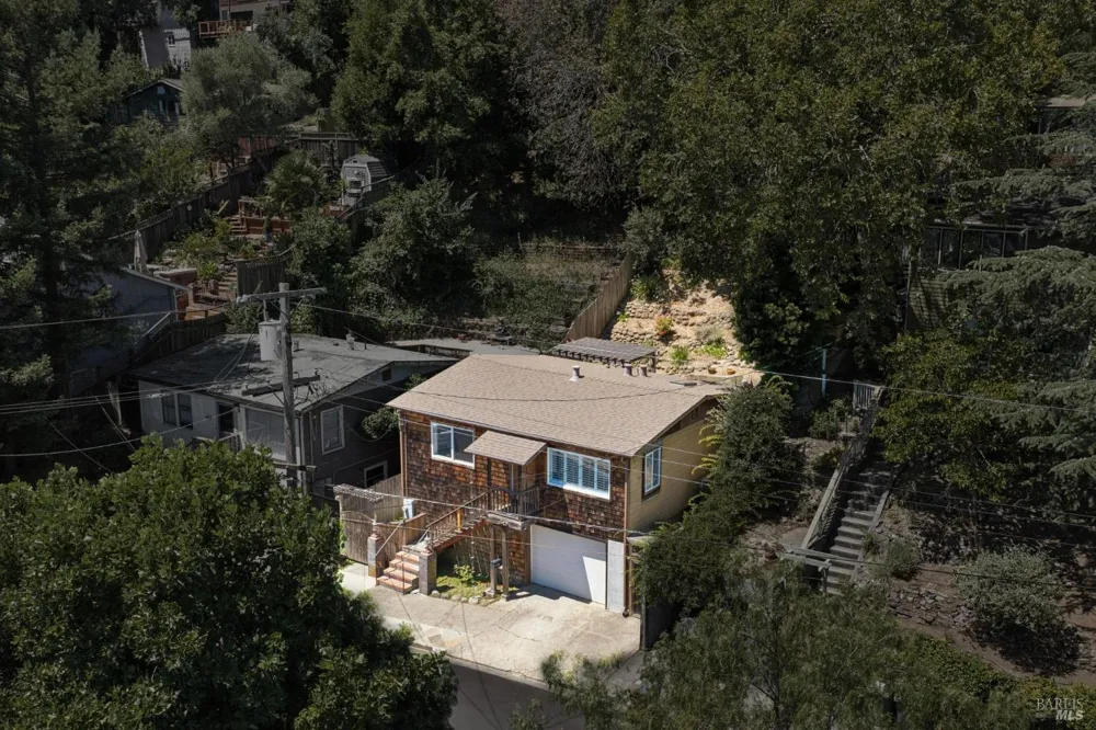 40 Elm Avenue San Anselmo, CA 94960