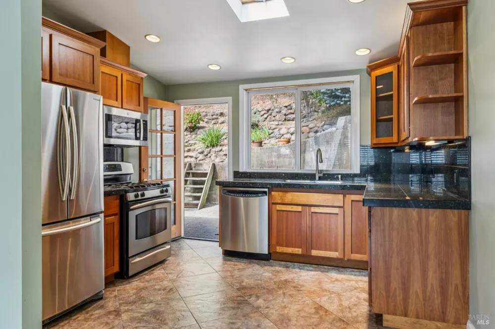 40 Elm Avenue San Anselmo, CA 94960