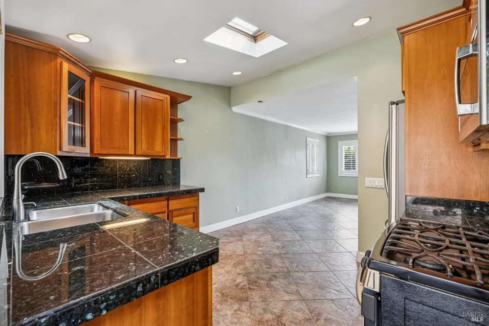 40 Elm Avenue San Anselmo, CA 94960
