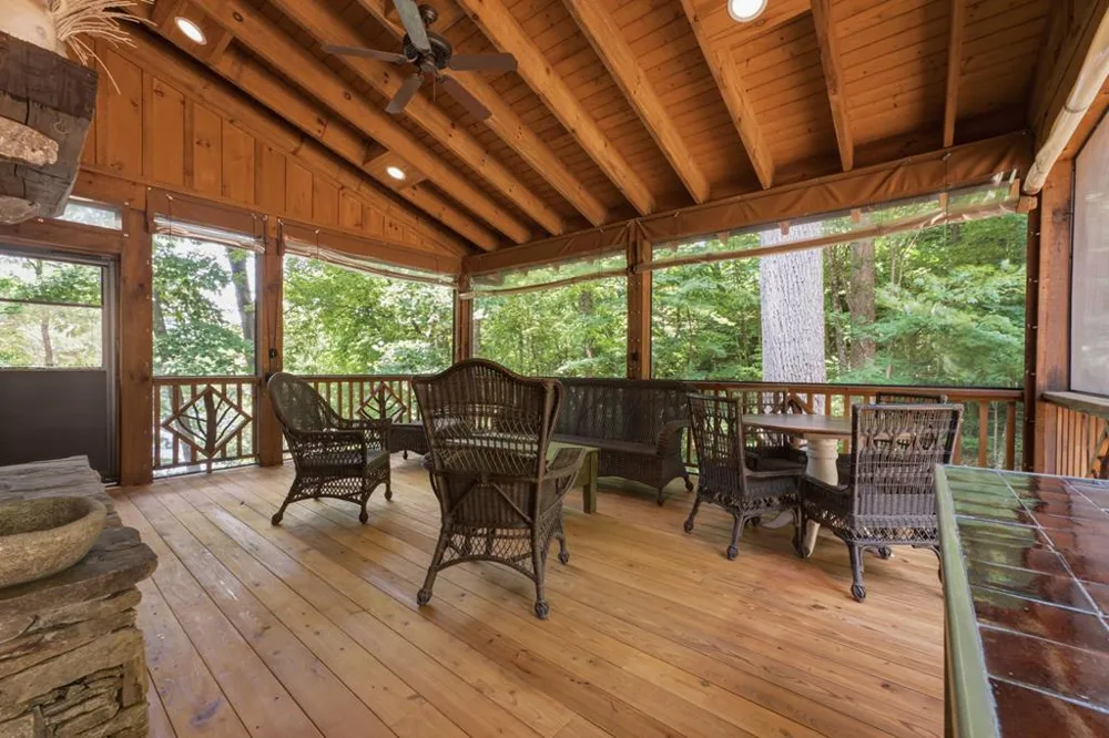 Songcatcher Court Tuckasegee, NC 28783