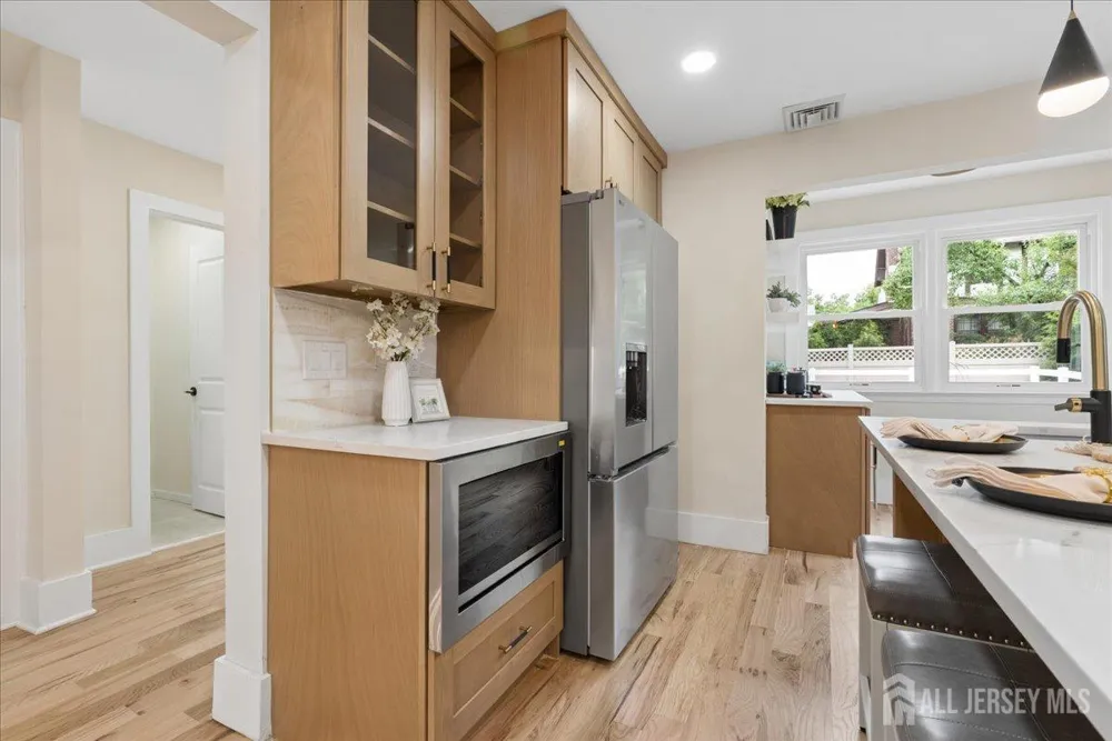 91 Lawrence Avenue Highland Park, NJ 08904