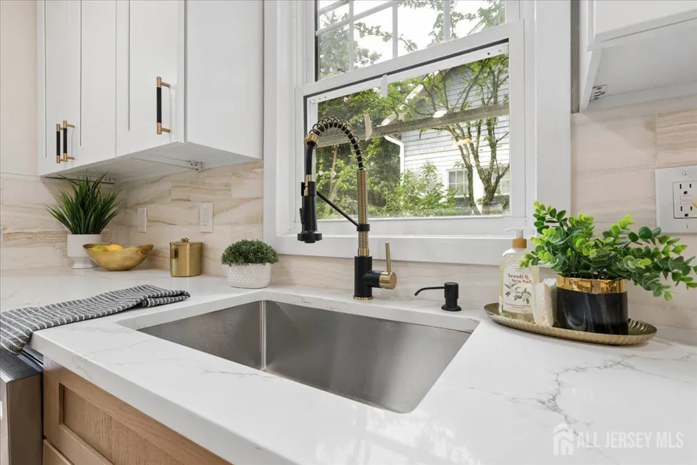91 Lawrence Avenue Highland Park, NJ 08904