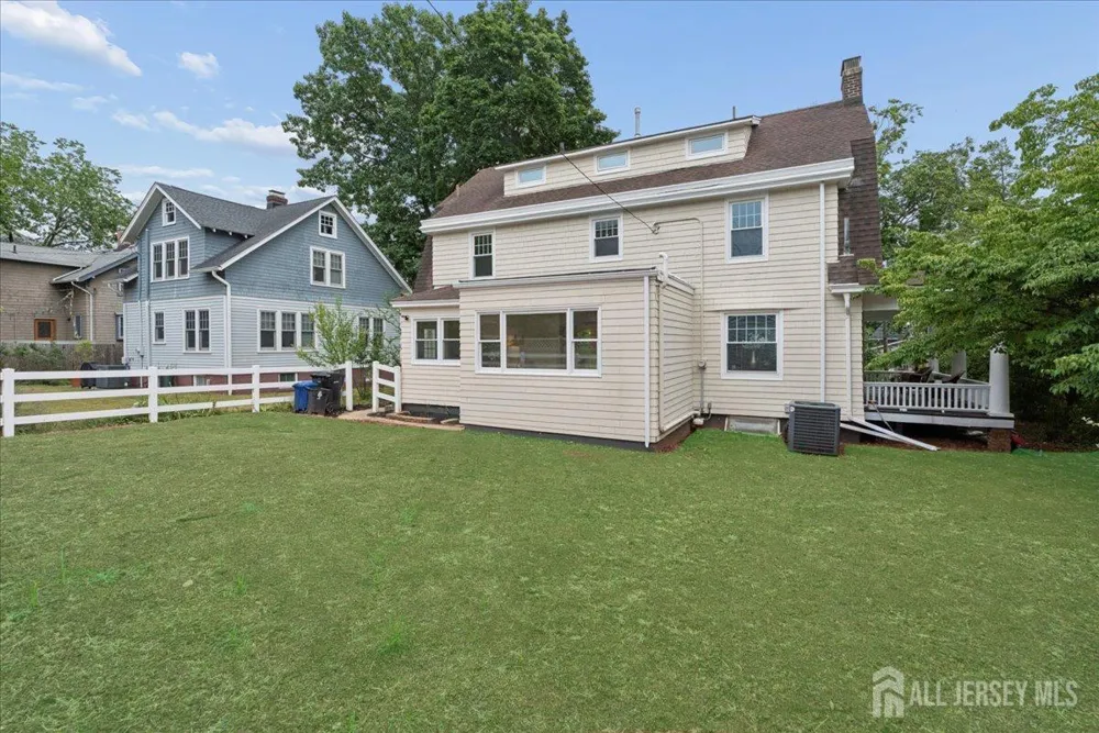 91 Lawrence Avenue Highland Park, NJ 08904