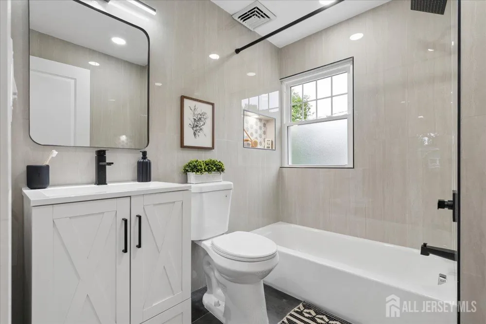 91 Lawrence Avenue Highland Park, NJ 08904