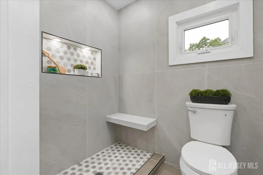 91 Lawrence Avenue Highland Park, NJ 08904