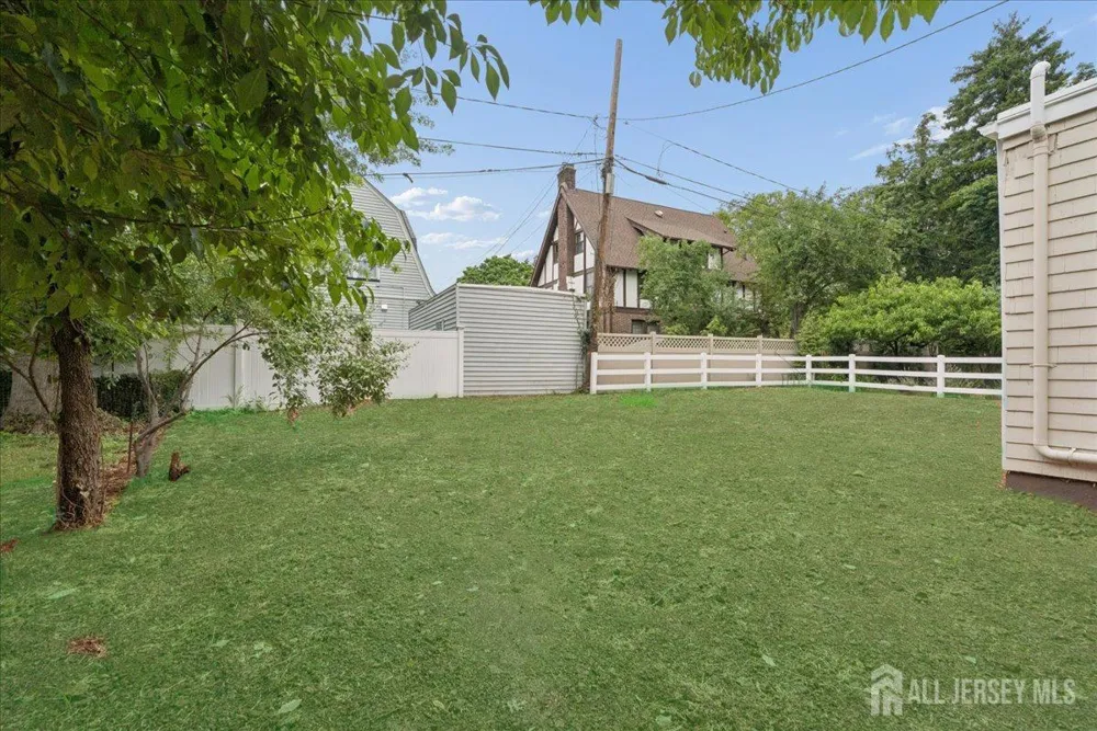 91 Lawrence Avenue Highland Park, NJ 08904