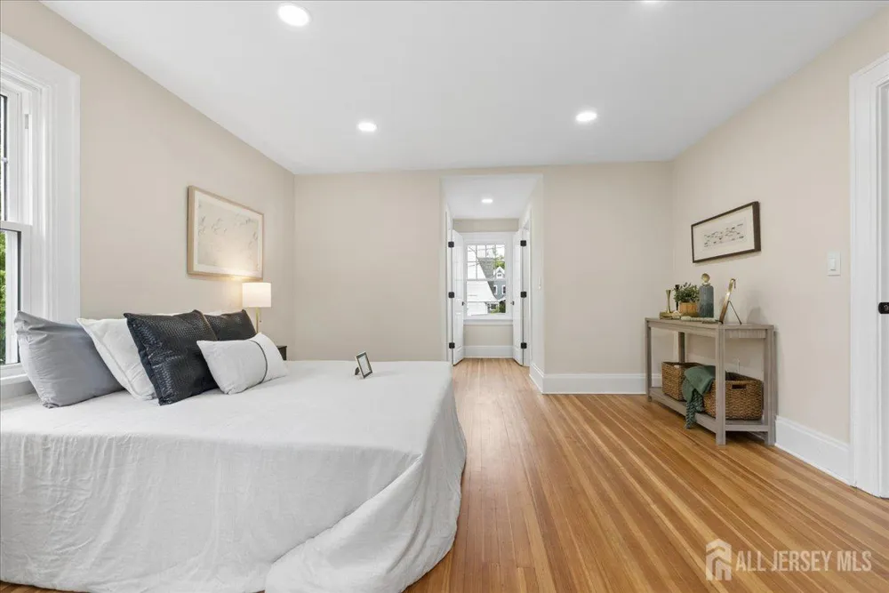 91 Lawrence Avenue Highland Park, NJ 08904