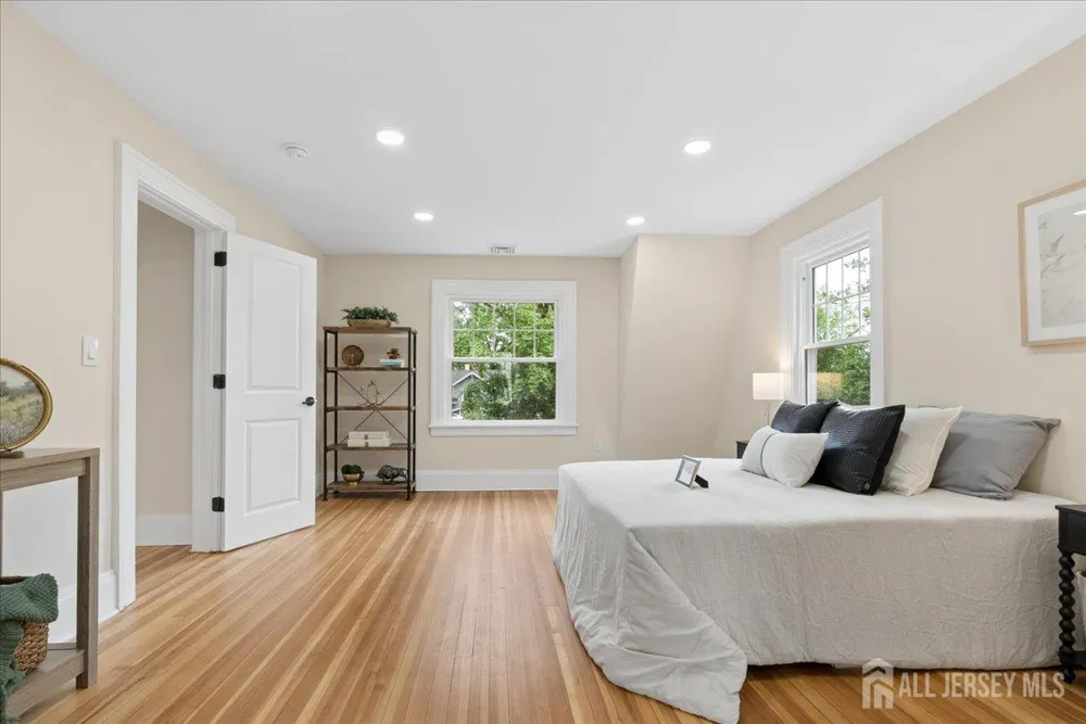 91 Lawrence Avenue Highland Park, NJ 08904