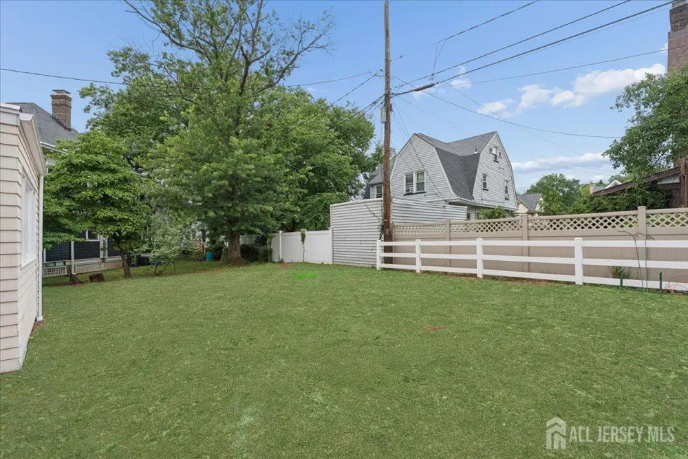 91 Lawrence Avenue Highland Park, NJ 08904
