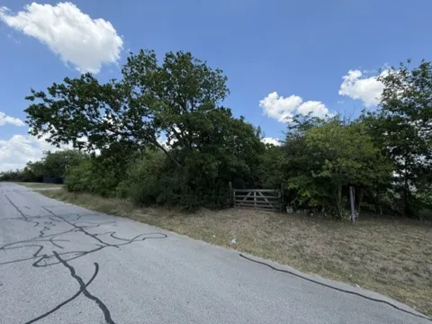 2116 Castleberry Cut-off