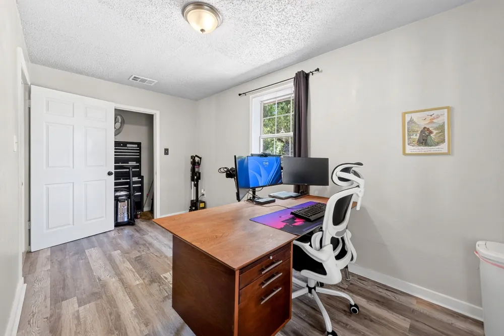 810 Edna Street Athens, TX 75751