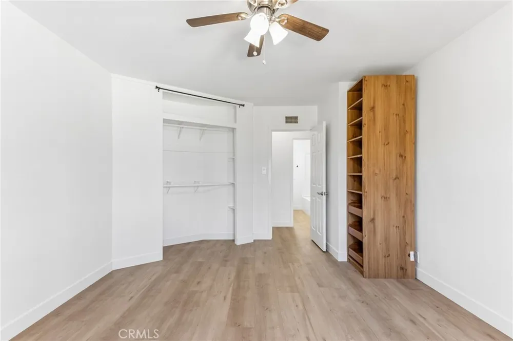 759 S Briargate Covina, CA 91723