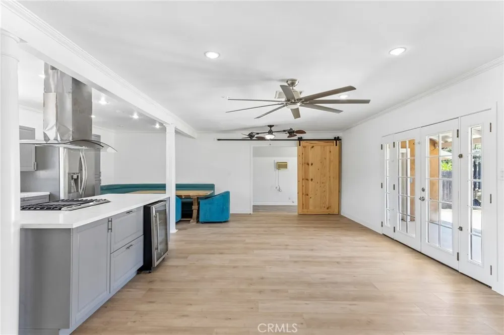 759 S Briargate Covina, CA 91723