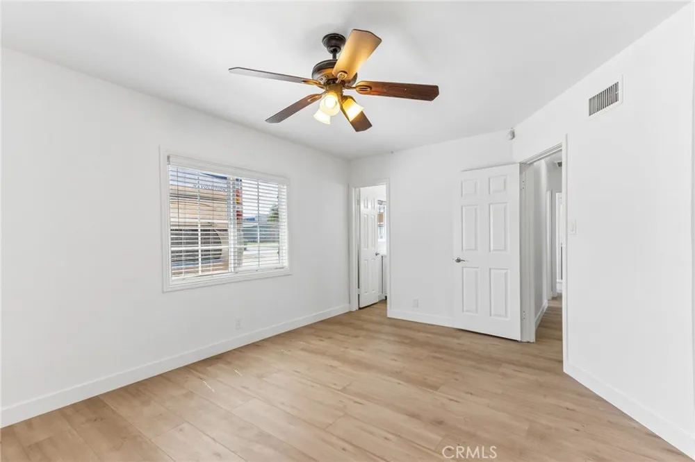 759 S Briargate Covina, CA 91723