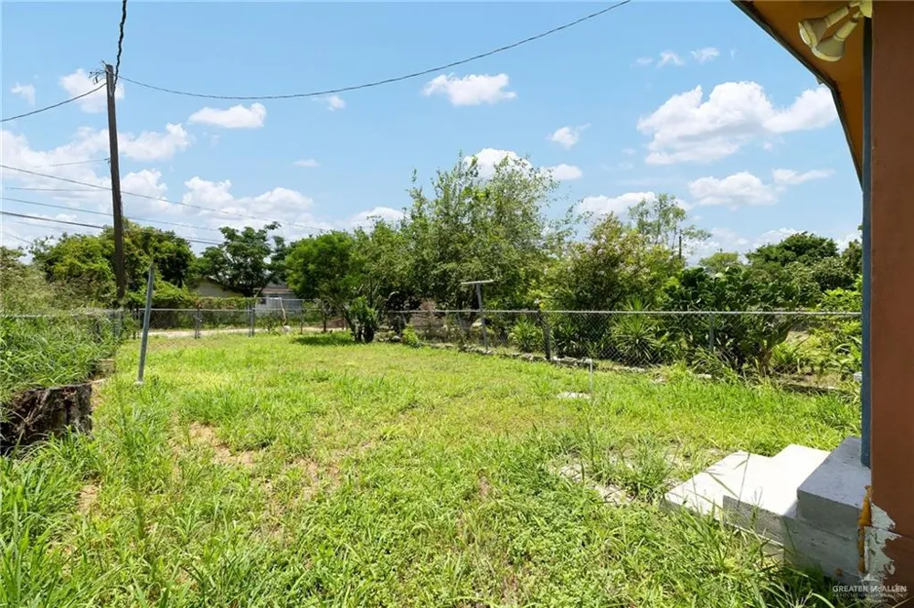 214 E 3rd Street San Juan, TX 78589