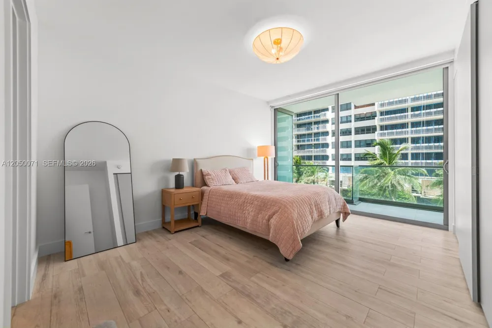 10203 Collins Ave #401 Bal Harbour, FL 33154