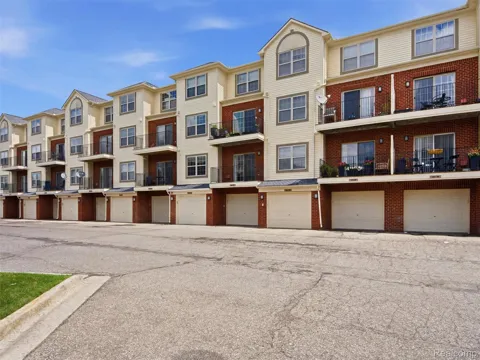 1528 Devon Lane