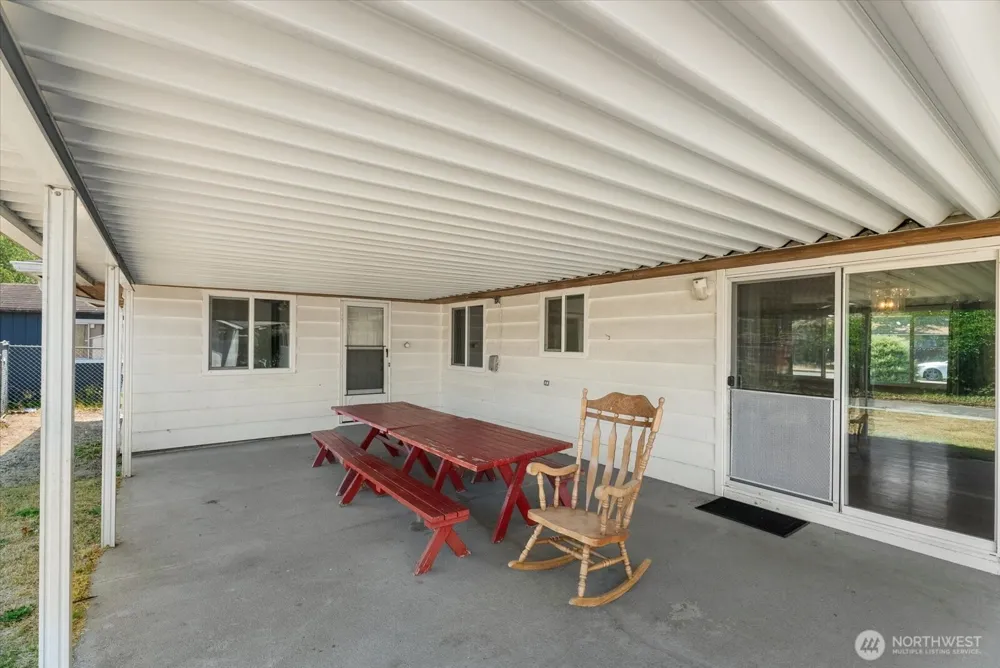 1718 G STREET SE Auburn, WA 98002