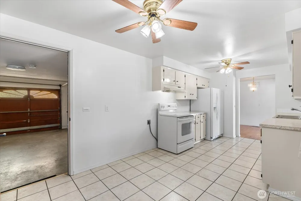 1718 G STREET SE Auburn, WA 98002