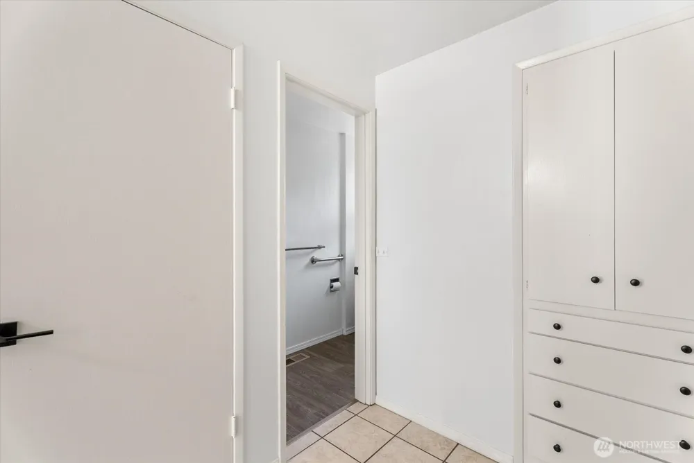 1718 G STREET SE Auburn, WA 98002