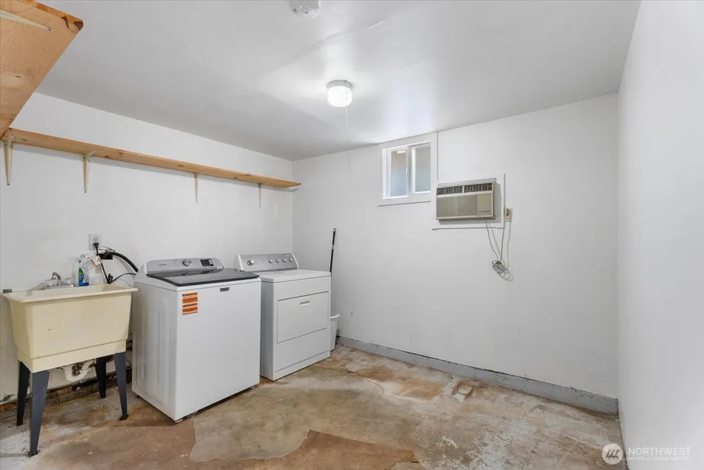 1718 G STREET SE Auburn, WA 98002