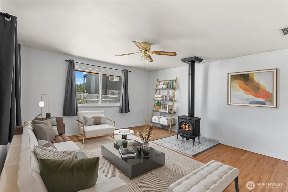 1718 G STREET SE Auburn, WA 98002