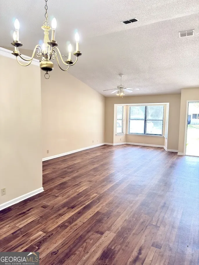 202 Cypress DR Kingsland, GA 31548
