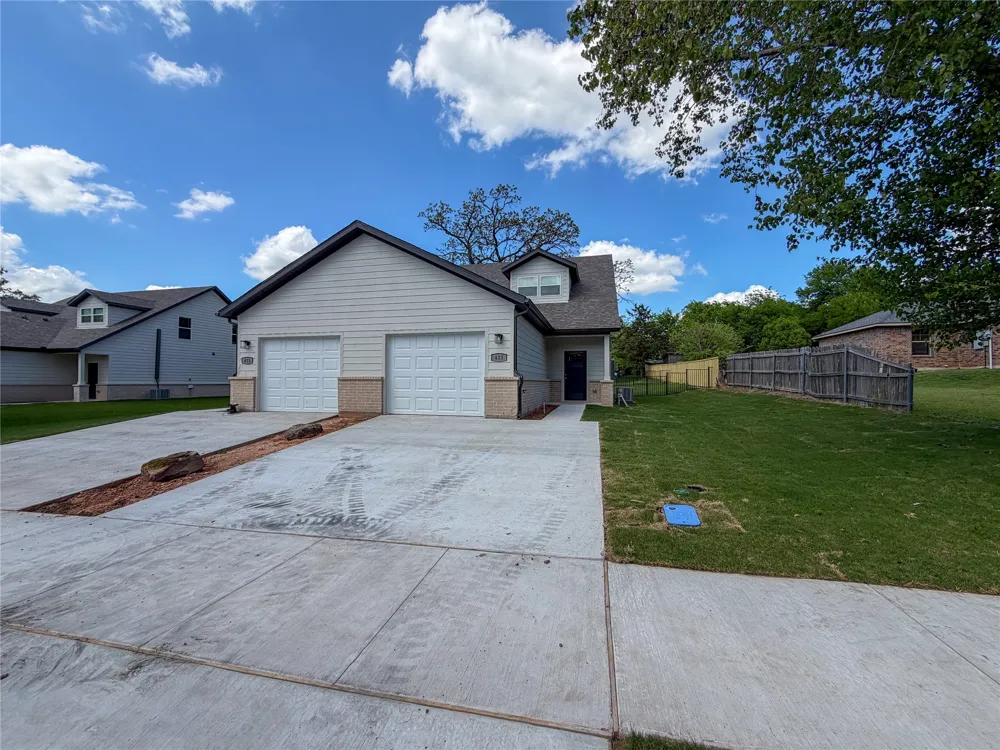 413 W Dulin Street Sherman, TX 75090