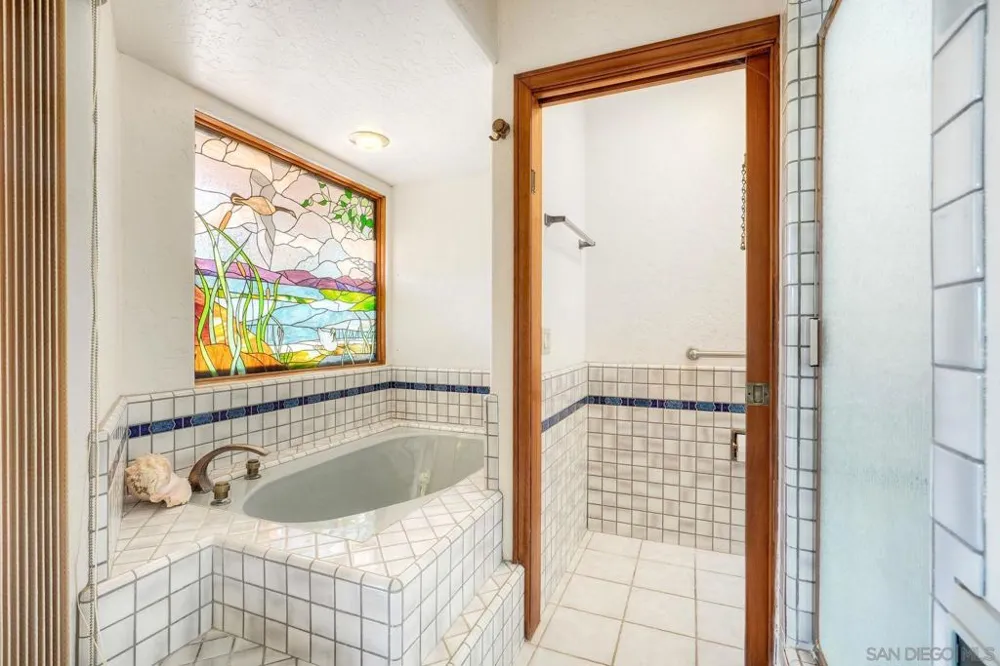 30458 Cool Valley Highlands Road Valley Center, CA 92082