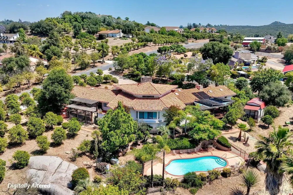 30458 Cool Valley Highlands Road Valley Center, CA 92082