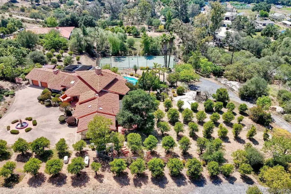 30458 Cool Valley Highlands Road Valley Center, CA 92082