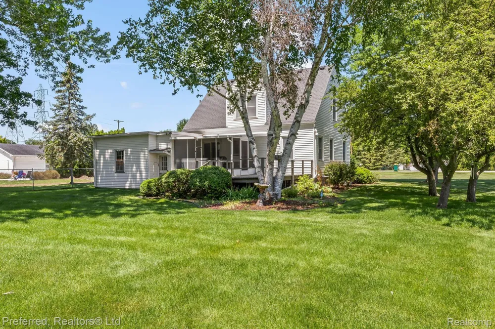 3792 Wheeler Road Bangor Charter Township, MI 48706