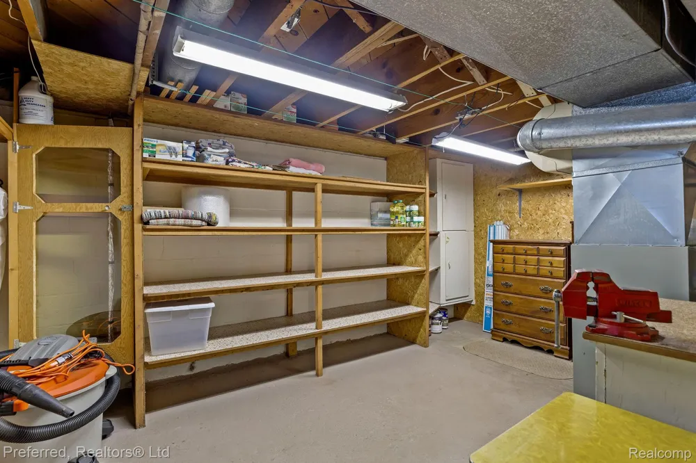 3792 Wheeler Road Bangor Charter Township, MI 48706
