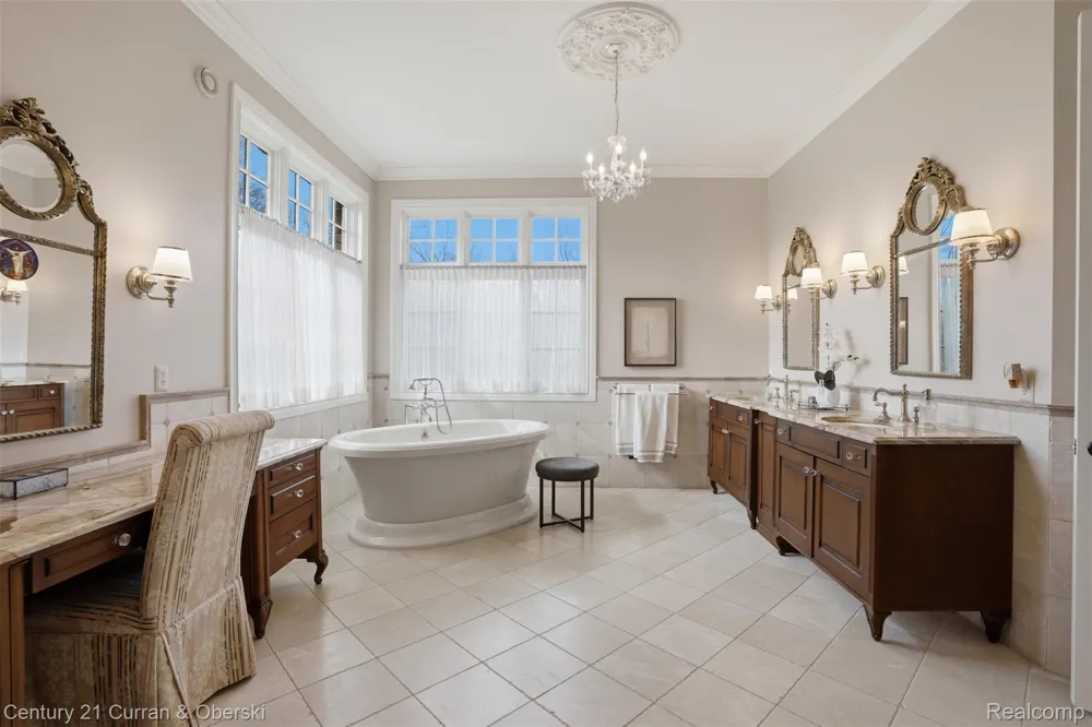 11479 Clyde Road Hartland Township, MI 48430