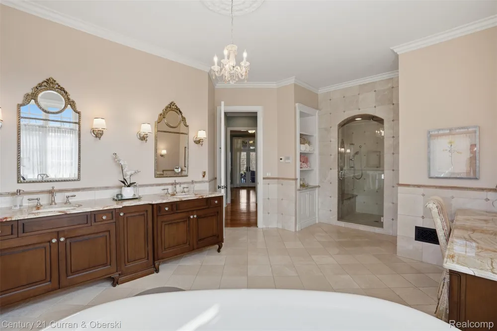 11479 Clyde Road Hartland Township, MI 48430