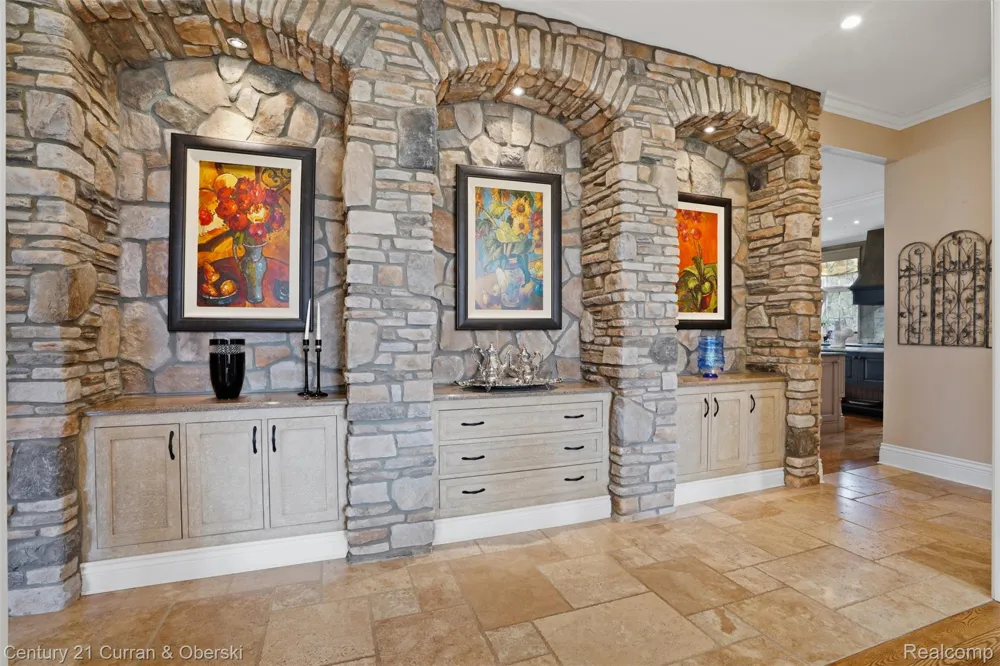 11479 Clyde Road Hartland Township, MI 48430