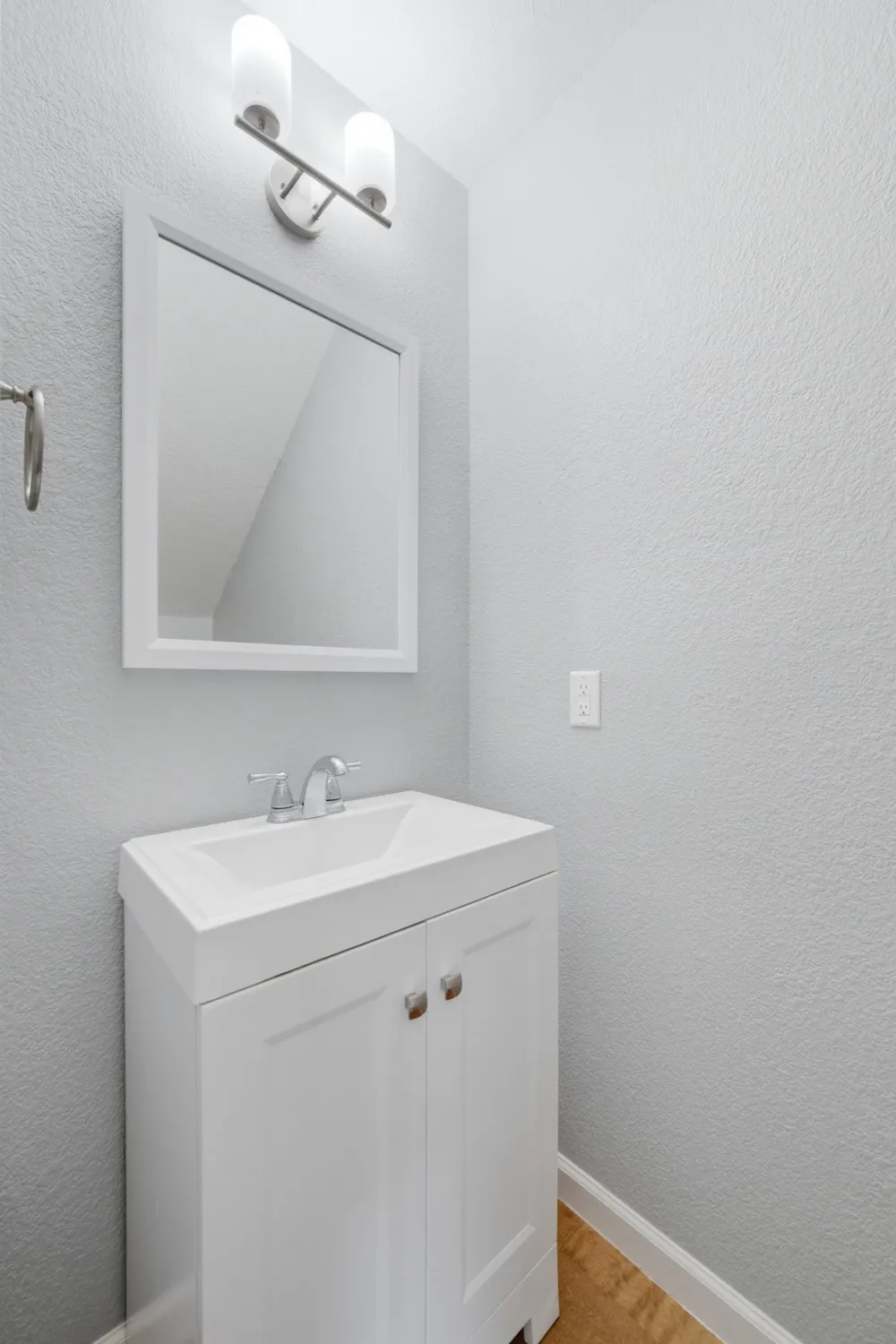 2913 Wavecrest Boulevard Austin, TX 78728