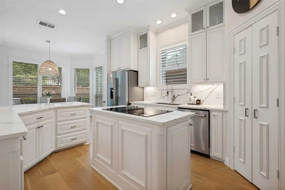 4035 Wembley Terrace Dallas, TX 75220