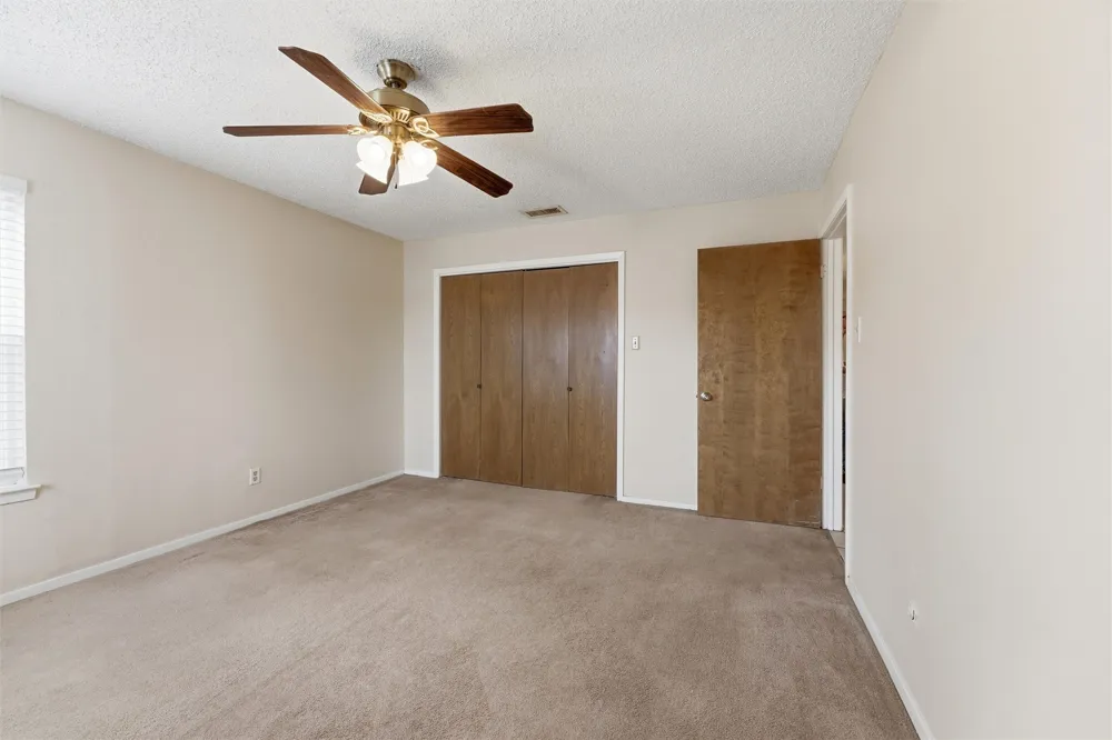 410 W Franklin Street #8 Waxahachie, TX 75165
