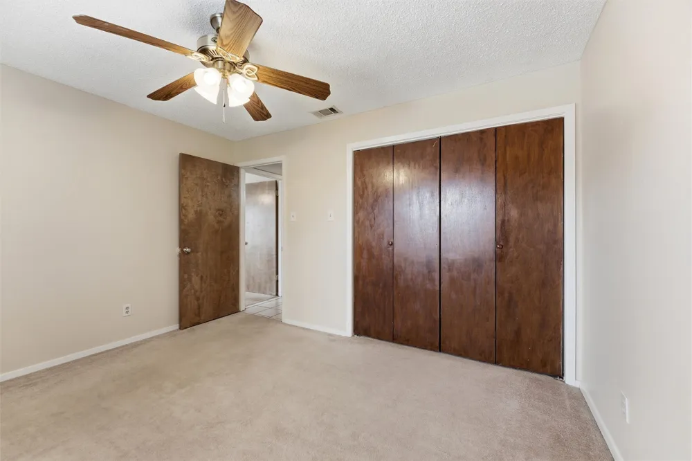 410 W Franklin Street #8 Waxahachie, TX 75165