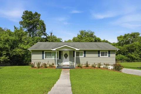 128 Sioux Trail