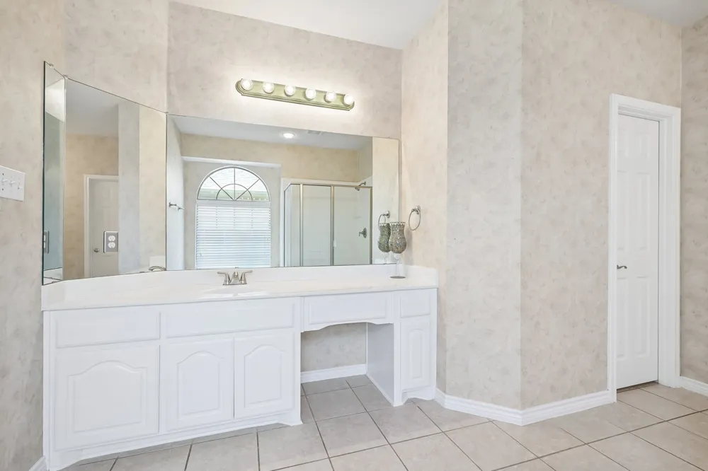 381 Fairlanding Avenue Fairview, TX 75069