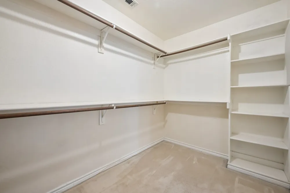 381 Fairlanding Avenue Fairview, TX 75069